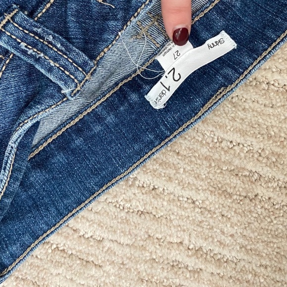 Distressed Dark Wash Denim - Picture 3 of 6